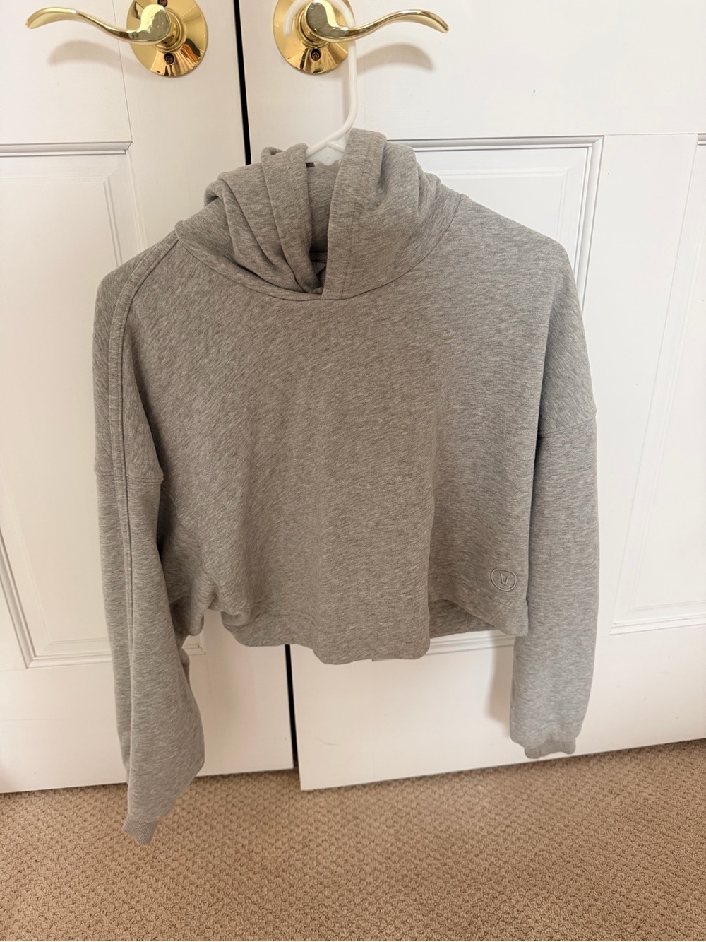 Vuori Cropped Gray Hoodie

 - Women